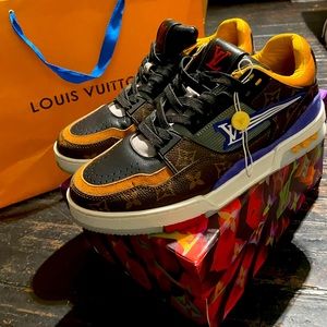 LV Trainers Men’s